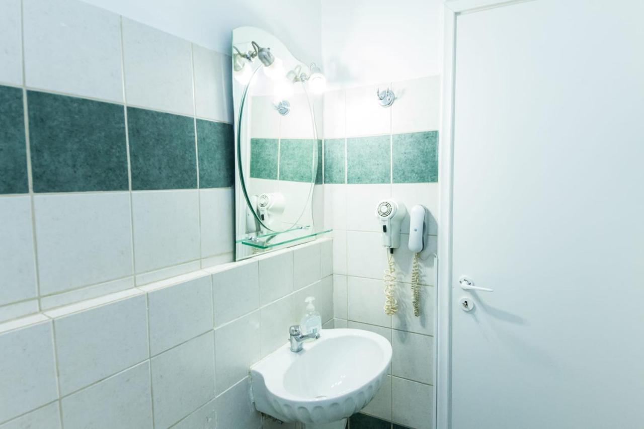 Silver Athens Double Room Екстериор снимка